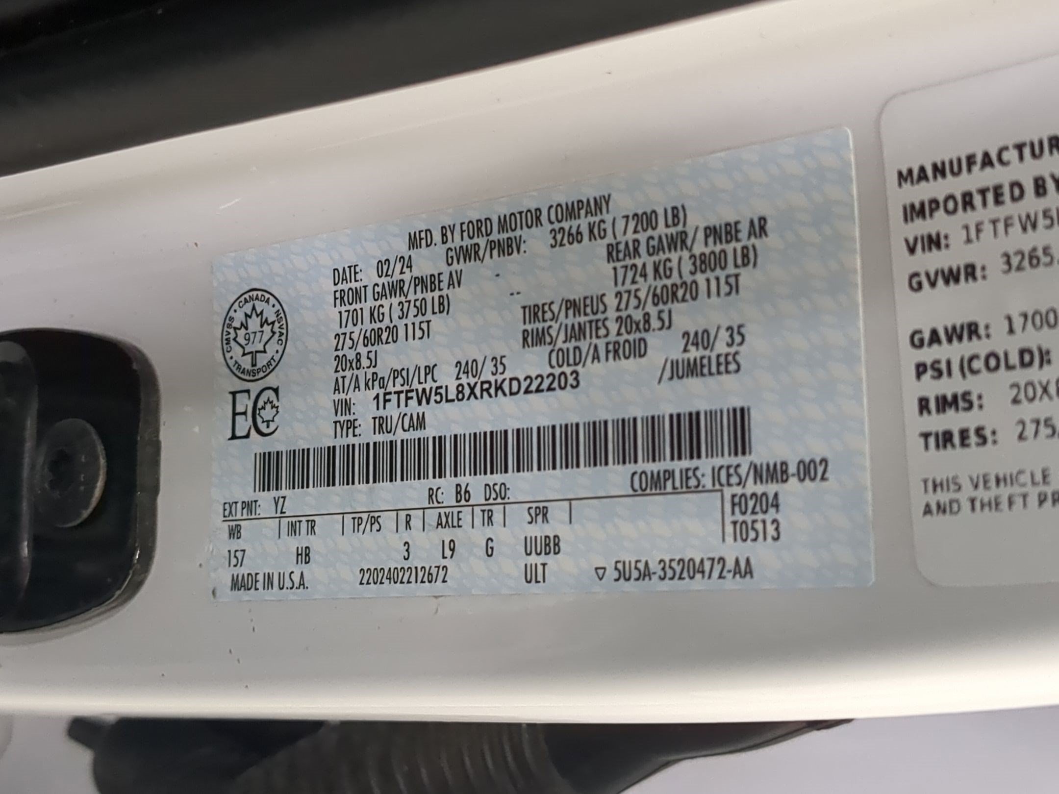 Used 2024 Oxford White Ford LARIAT image 35