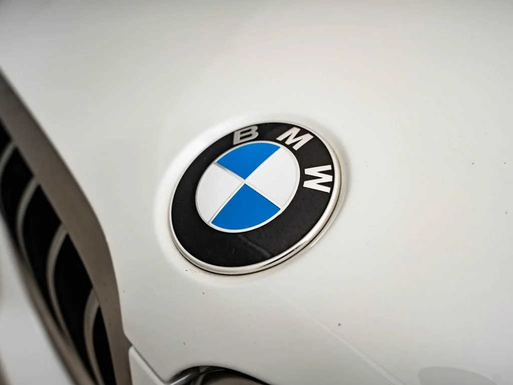 Used 2019 Mineral White Metallic BMW xDrive35i image 3