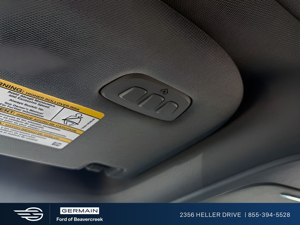 Used 2021  Ford Lariat image 22