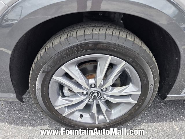Used 2025 Solar Silver Metallic Acura FWD image 29