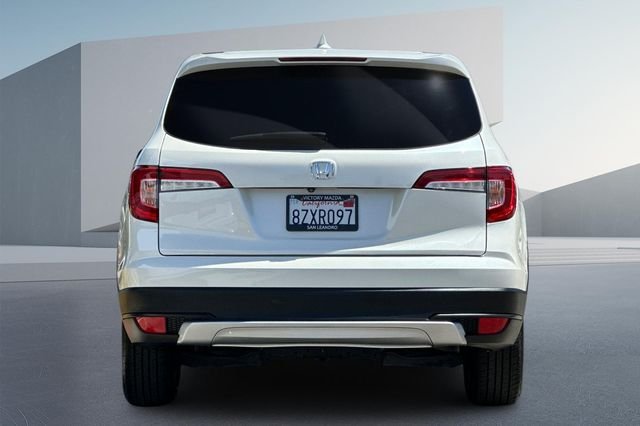 Used 2019  Honda EX-L image 5