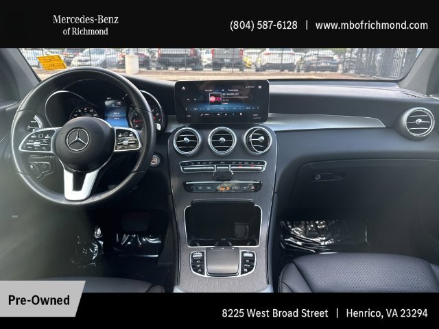 Certified Used 2022 Black Mercedes-Benz GLC 300 image 17