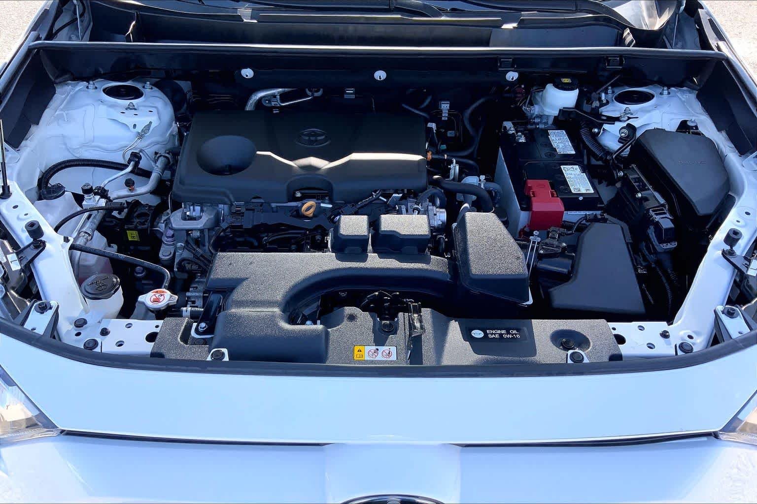 Used 2024 Ice Cap Toyota XLE image 31