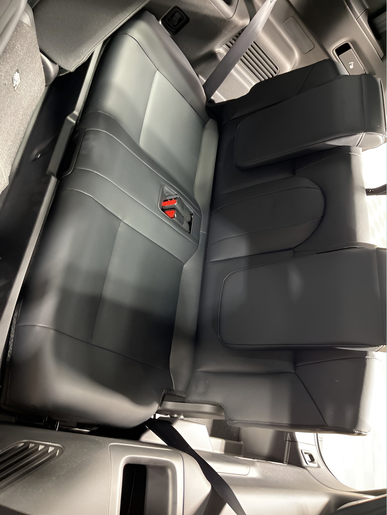 New 2026  Mitsubishi Black Edition image 29