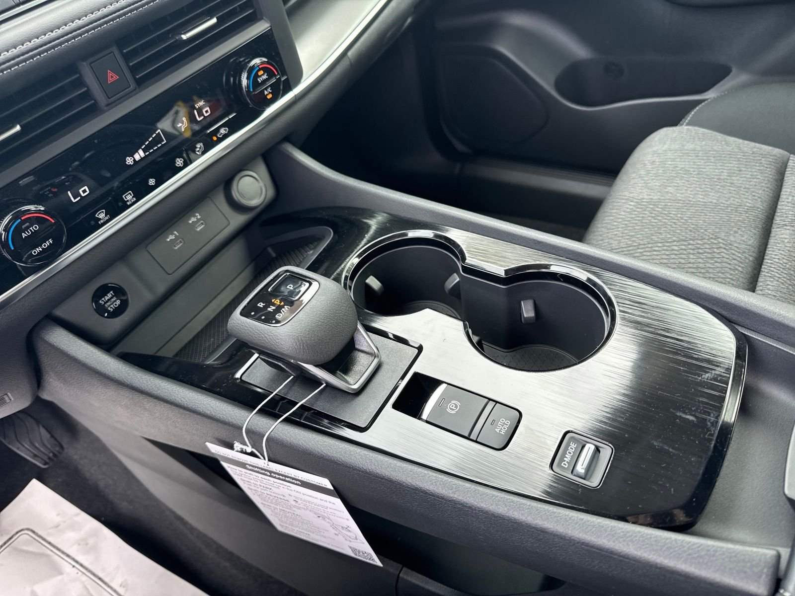 New 2026 Nissan Rogue SV 4D Sport Utility