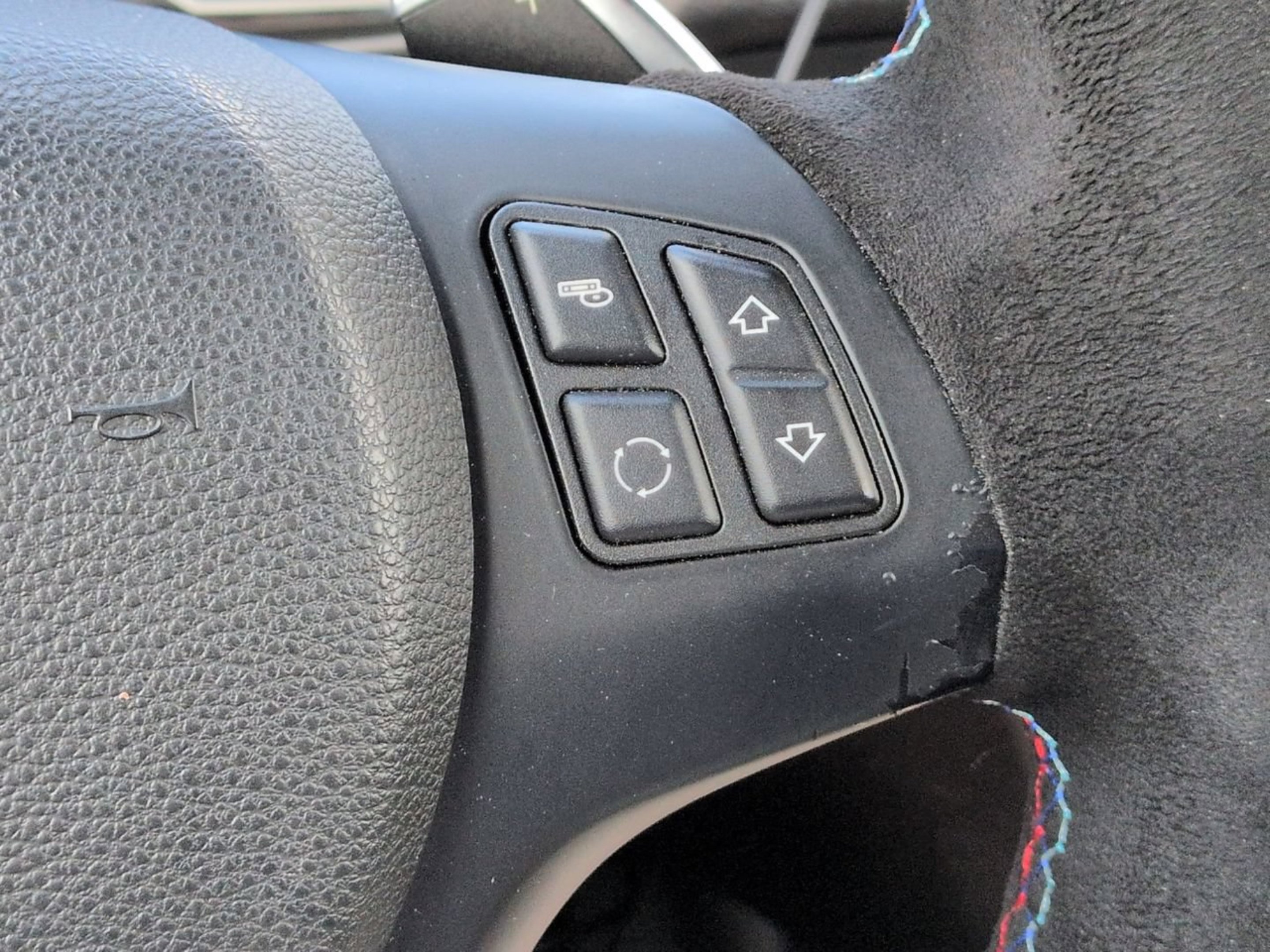 Used 2011 Le Mans Blue Metallic BMW 135i image 29