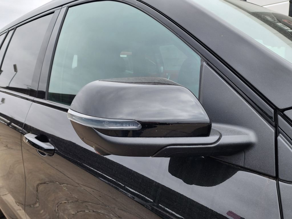 2026 GMC Acadia Elevation - Photo 11