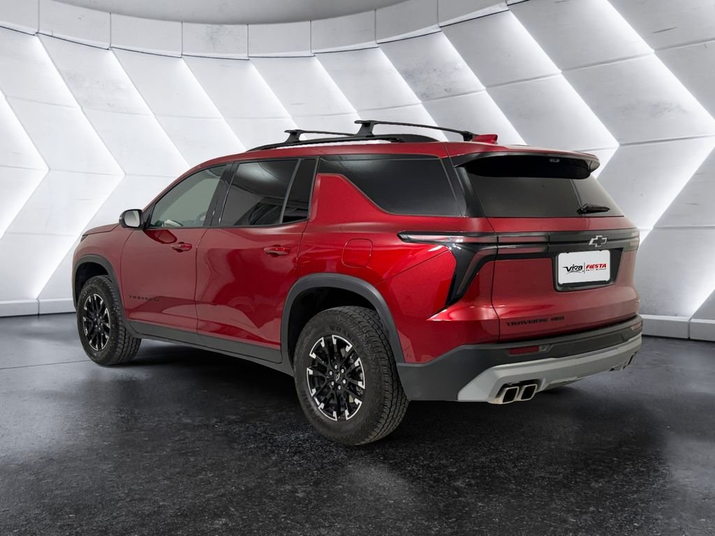 Used 2024 Red Chevrolet Z71 image 6
