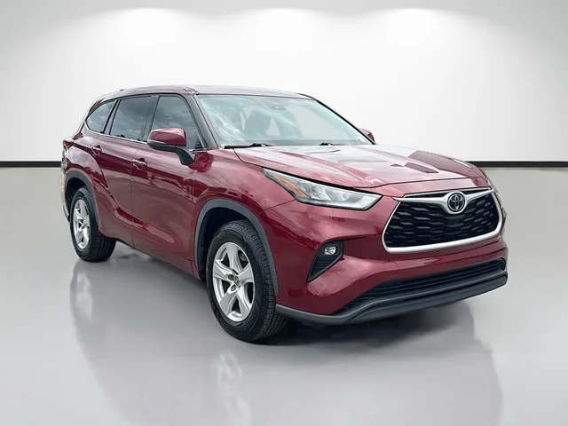 2020 Toyota Highlander LE