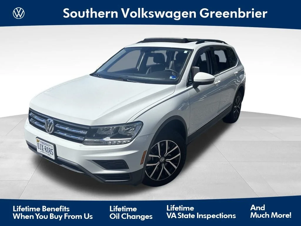 Used 2021 White Volkswagen  image 1