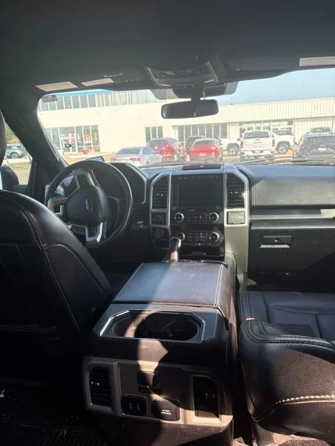 Used 2019 Red Ford Lariat image 9