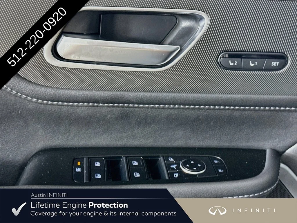 New 2027 Silver INFINITI LUXE image 22