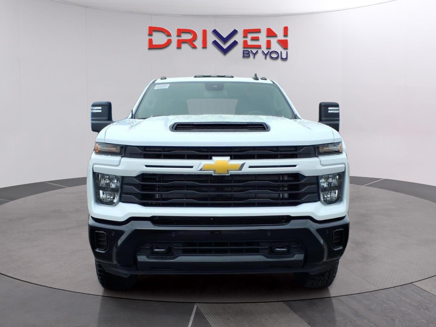 New 2026 Summit White Chevrolet Custom image 8