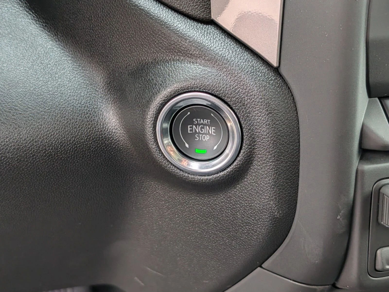 2026 GMC Sierra 3500HD Pro - Photo 13