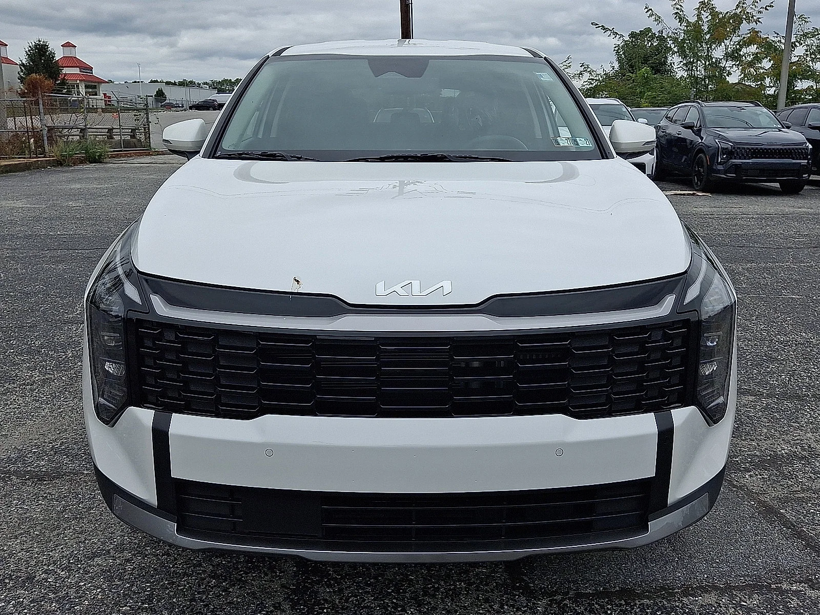 New 2027 White Kia S image 3