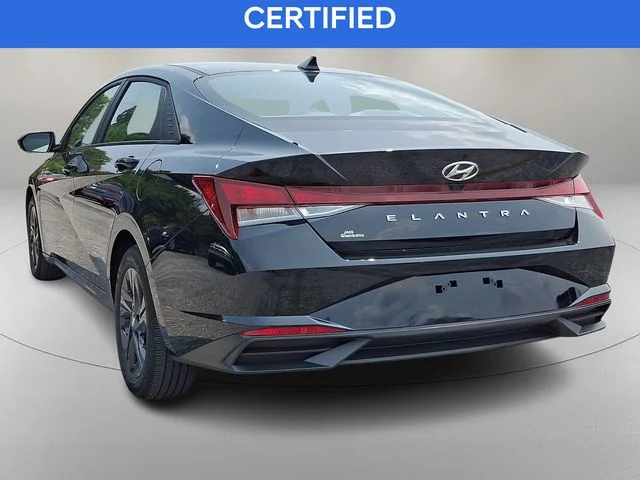 Used 2023 Black Hyundai SEL image 8