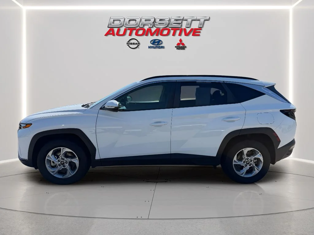 Used 2023 Serenity White Pearl Hyundai SEL image 9