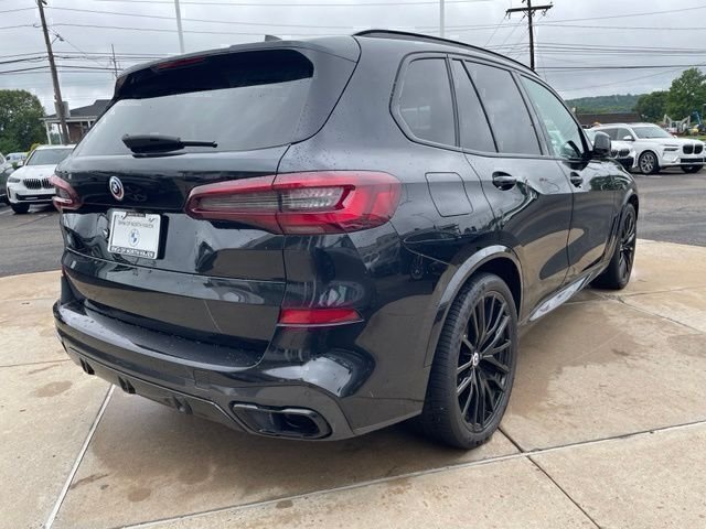 Used 2021 Black BMW xDrive40i image 28