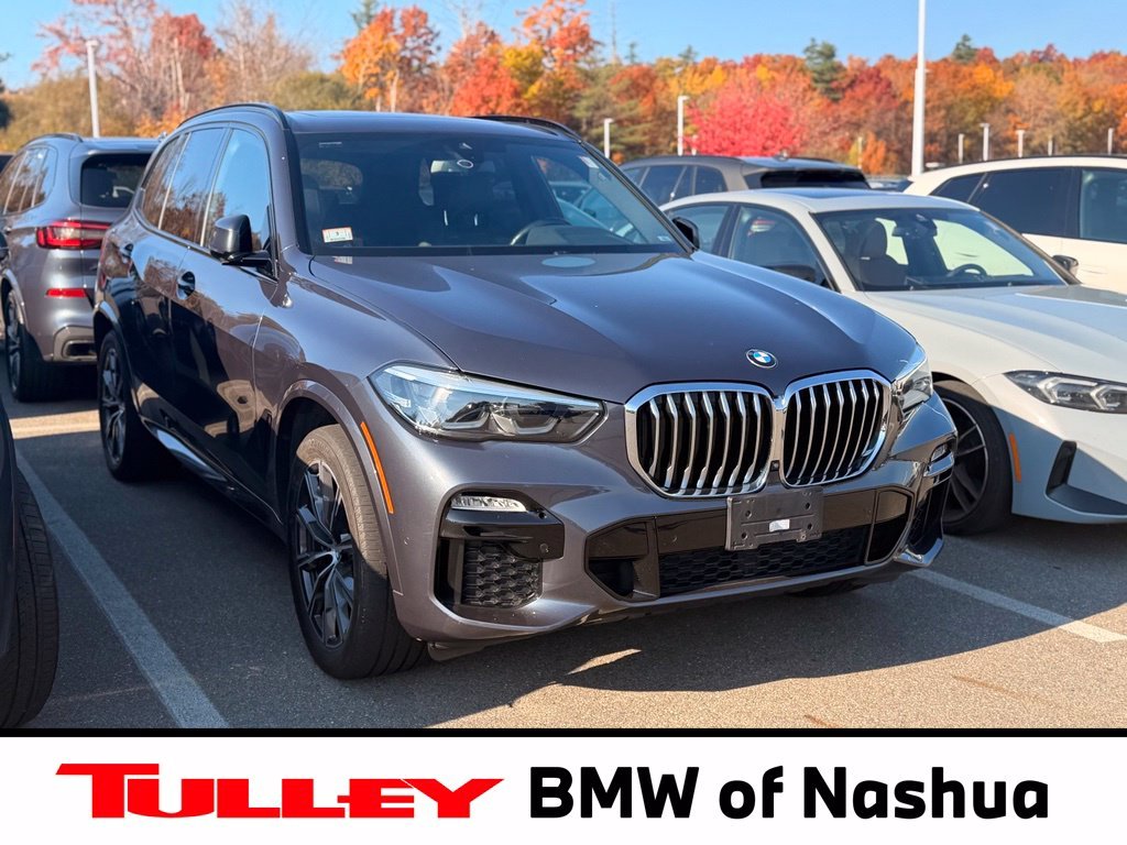 Used 2020 Gray BMW xDrive40i image 1