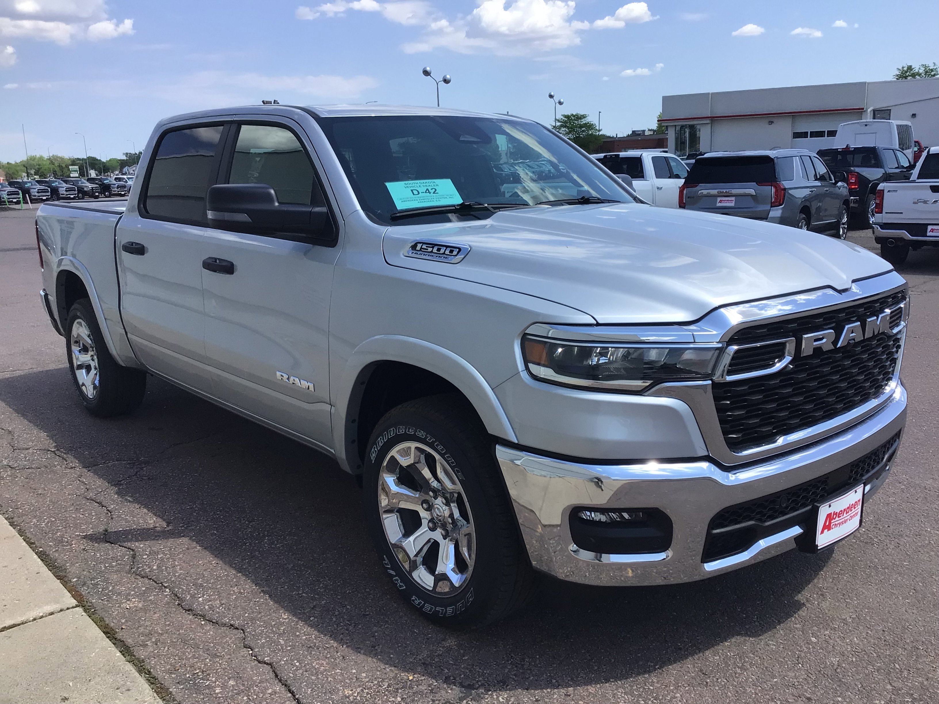 New 2026 Silver Zynith Exterior Paint RAM Big Horn/Lone Star image 4