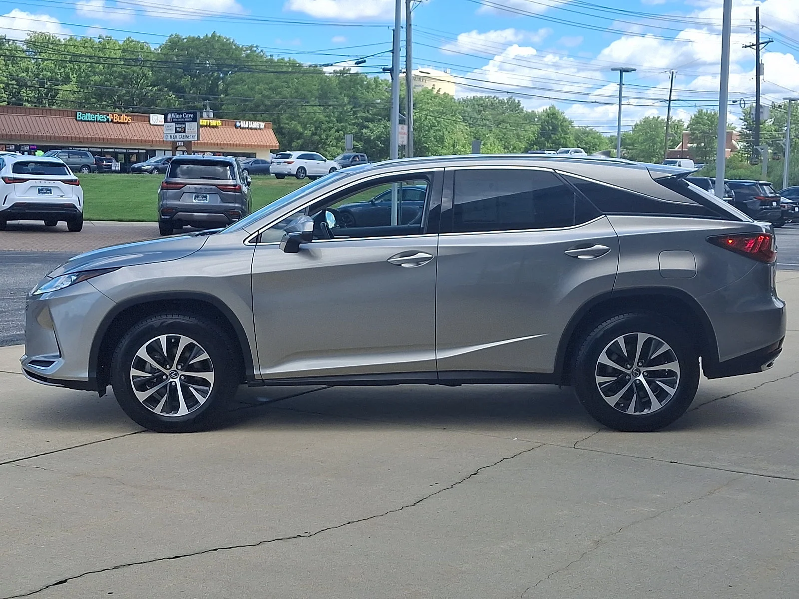 Used 2021 Atomic Silver - 1J7 Lexus  image 4