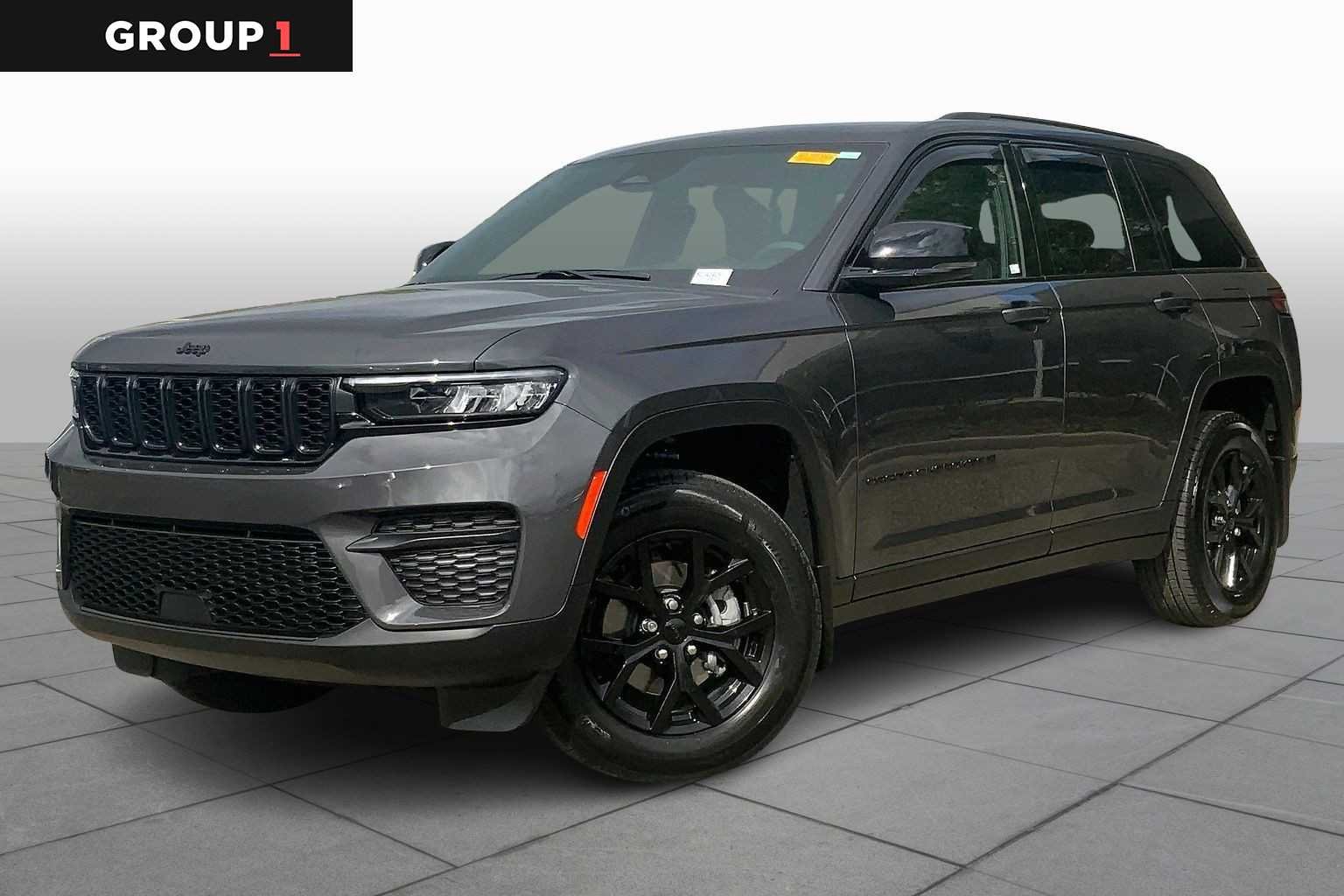 2025 Jeep Grand Cherokee Altitude X 4x4's photo