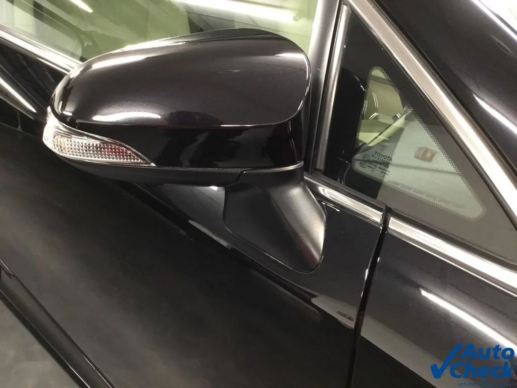 Used 2014 Black Toyota LE image 21