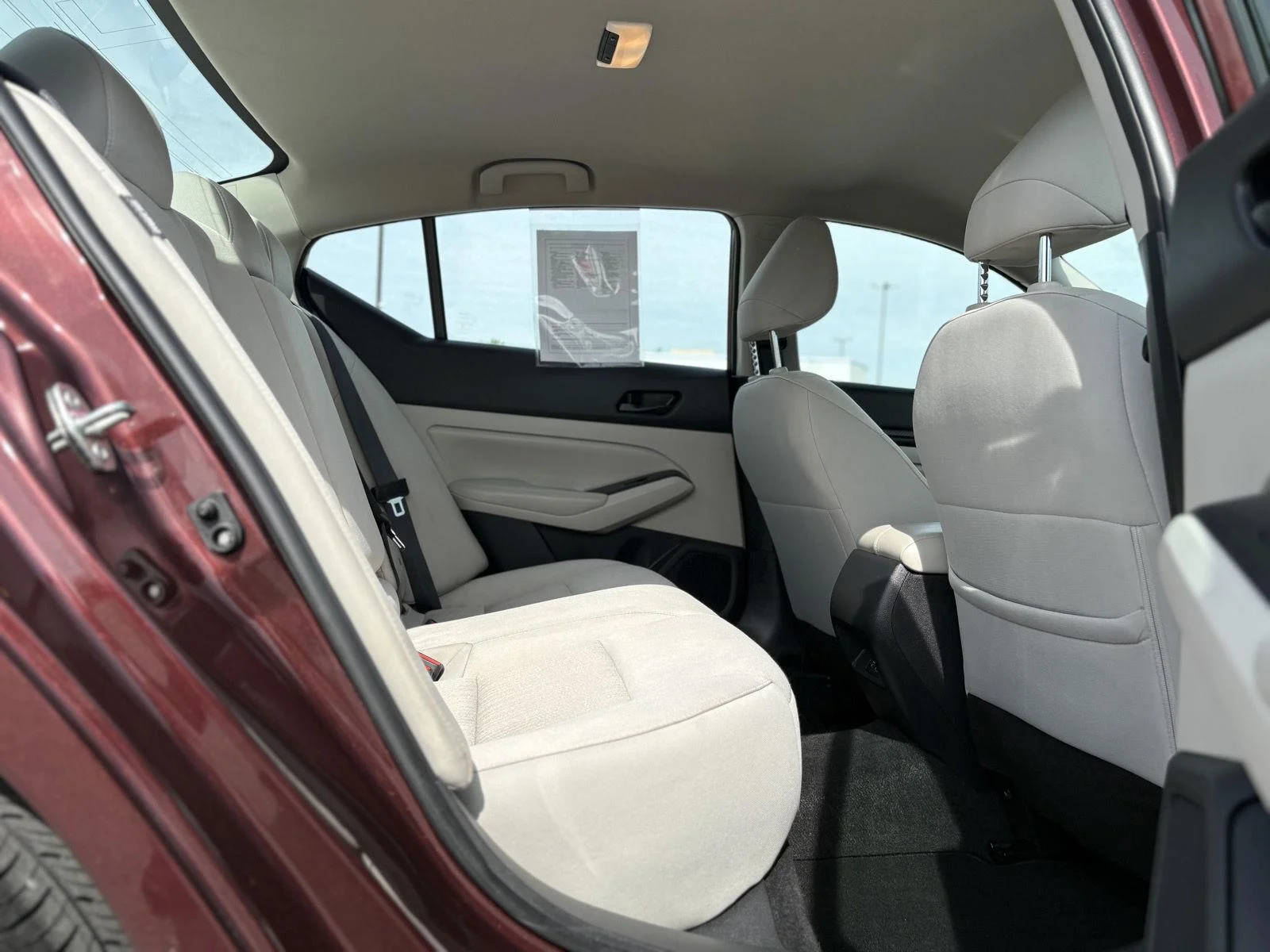 2025 Nissan Altima SV - Photo 13