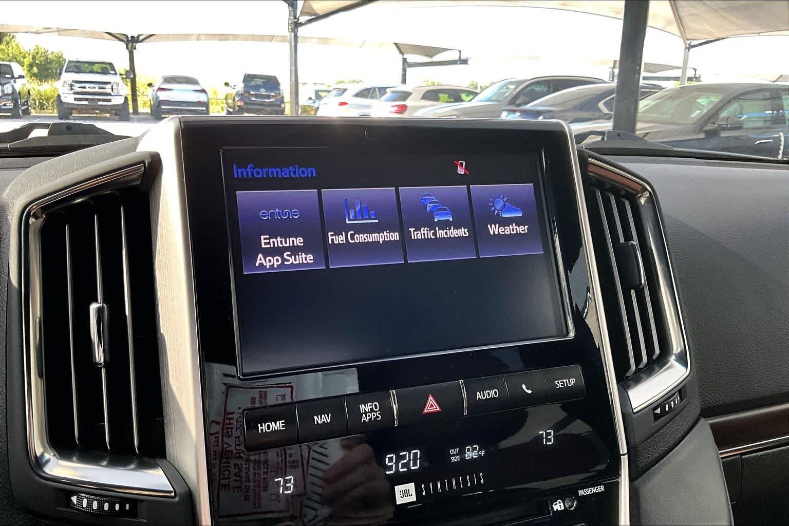 Used 2021 Blizzard Pearl Toyota  image 35
