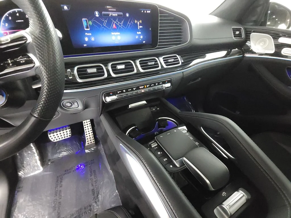 Used 2024 MANUFAKTUR Alpine Gray Mercedes-Benz GLE 63 S AMG® image 15