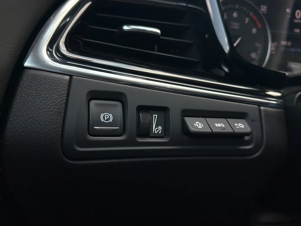 Used 2021 Shadow Metallic Cadillac Sport image 17