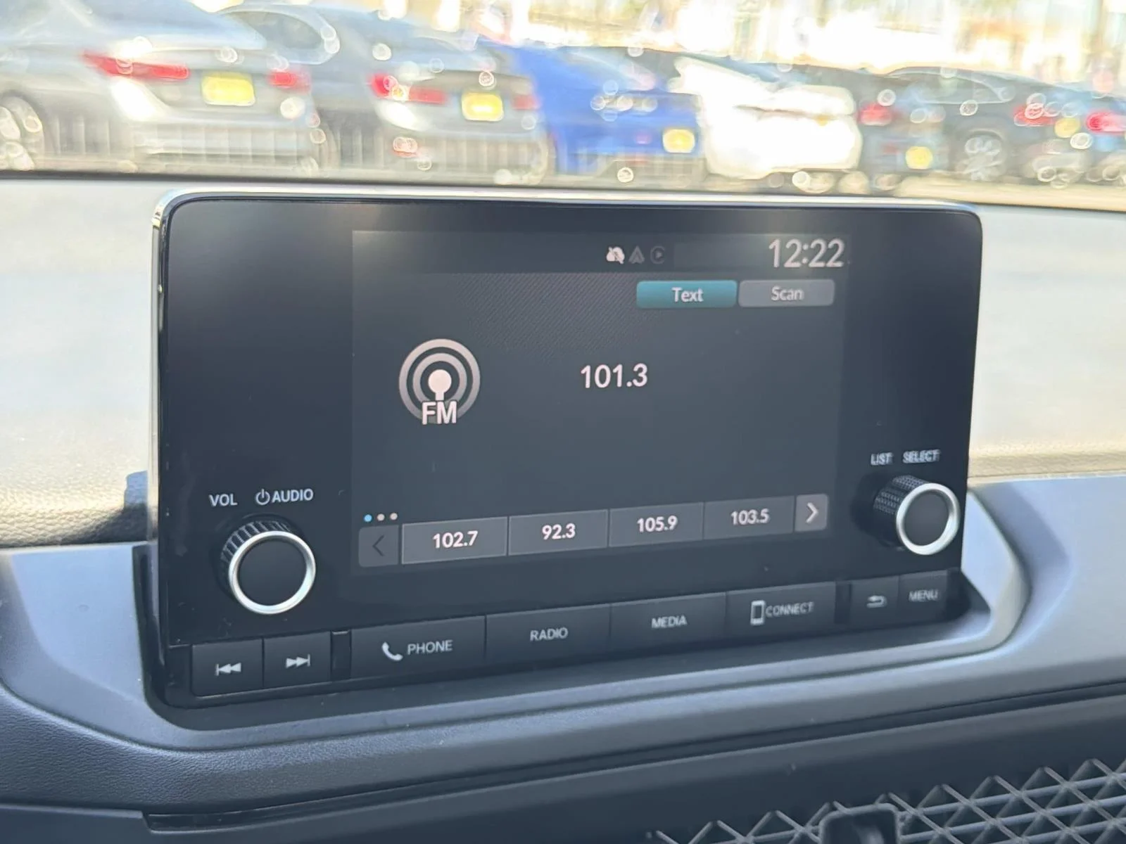 Used 2024  Honda EX image 13