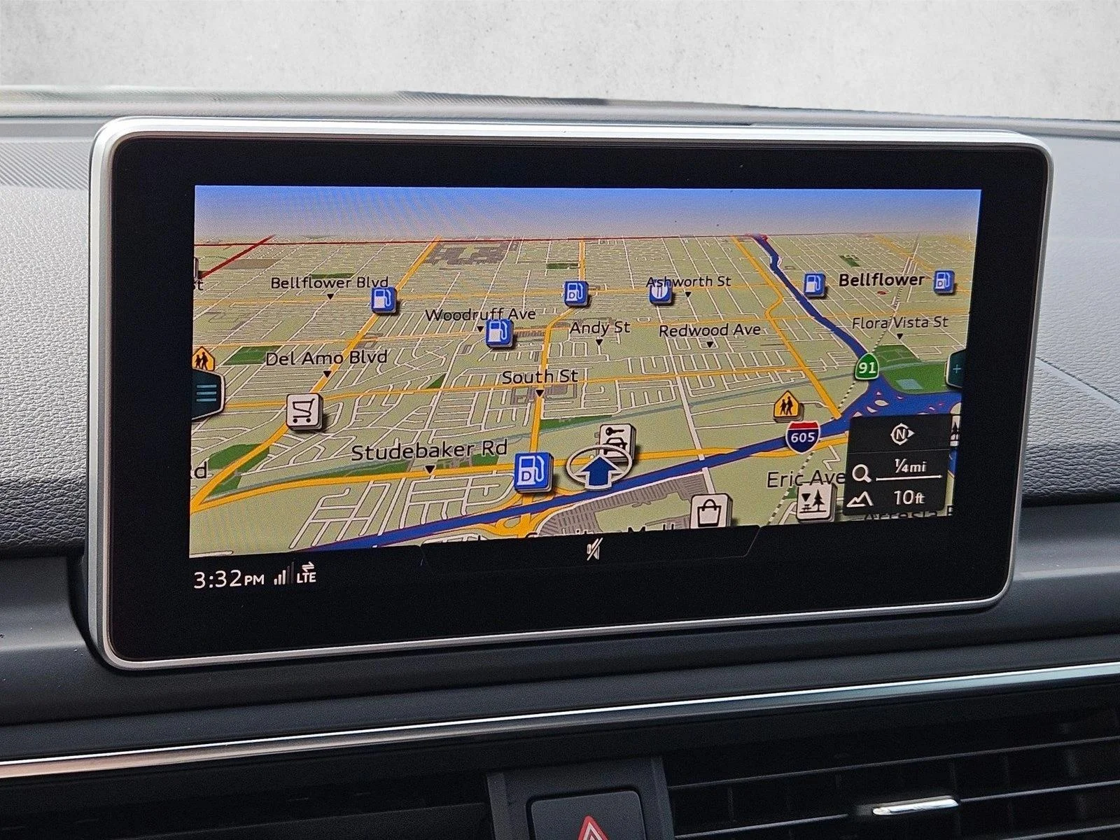 Used 2019 Glacier White Metallic Audi  image 15