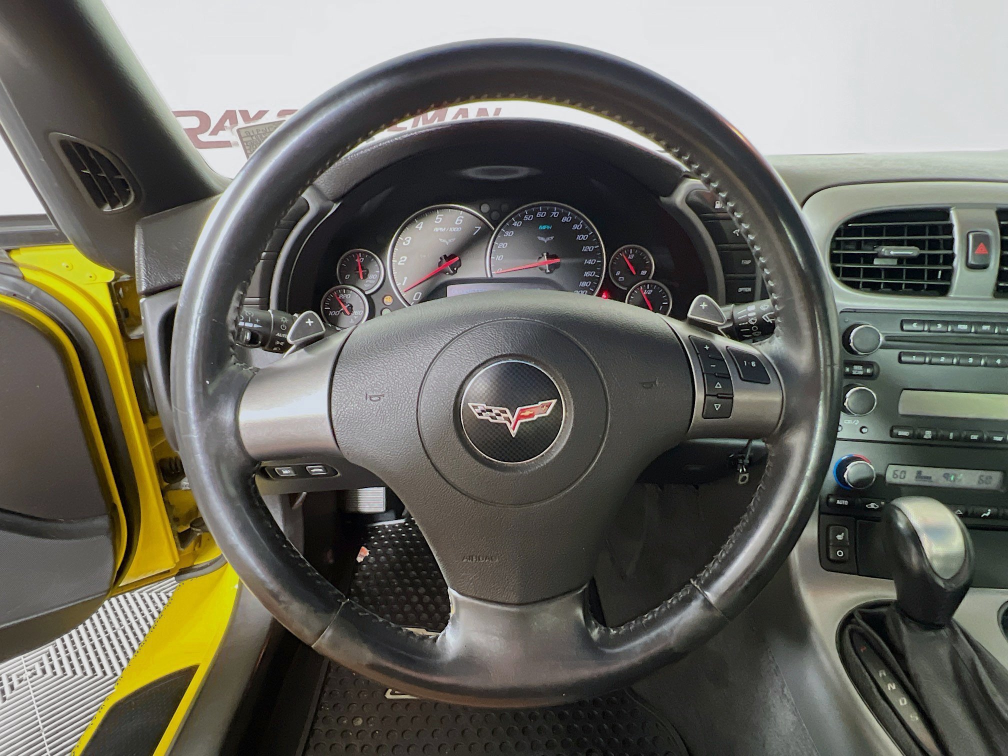 Used 2007 Velocity Yellow Tintcoat Chevrolet 2DR CPE image 12