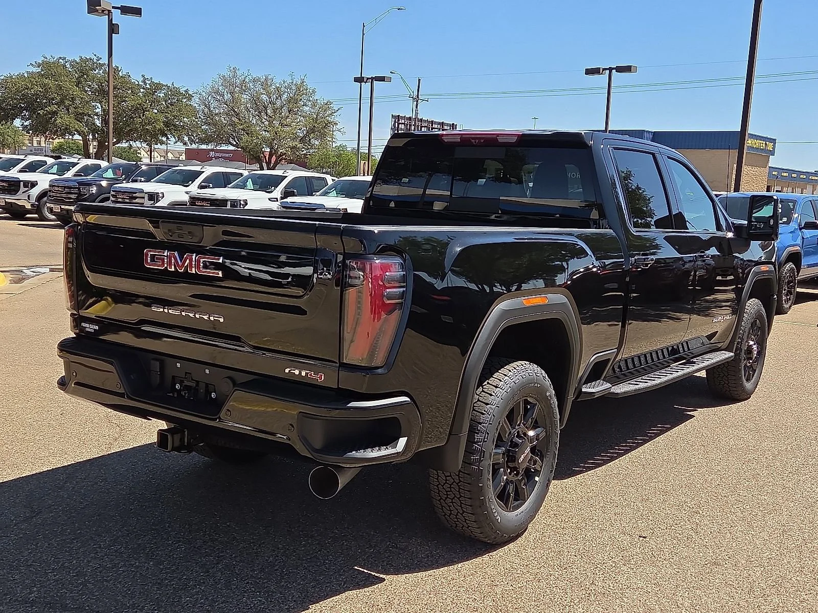 New 2026 Onyx Black GMC AT4 image 4