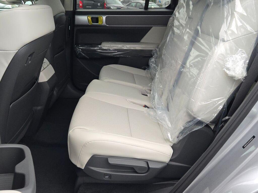 New 2026 Silver Hyundai SEL image 17
