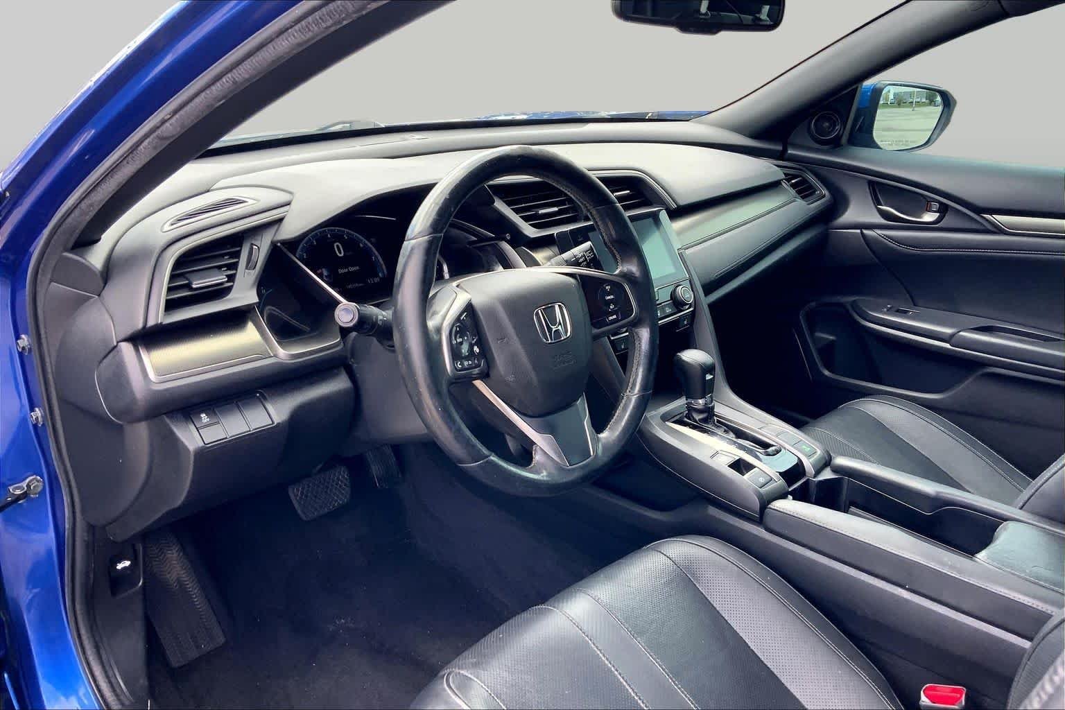 Used 2017 Aegean Blue Metallic Honda EX-L Navi image 17