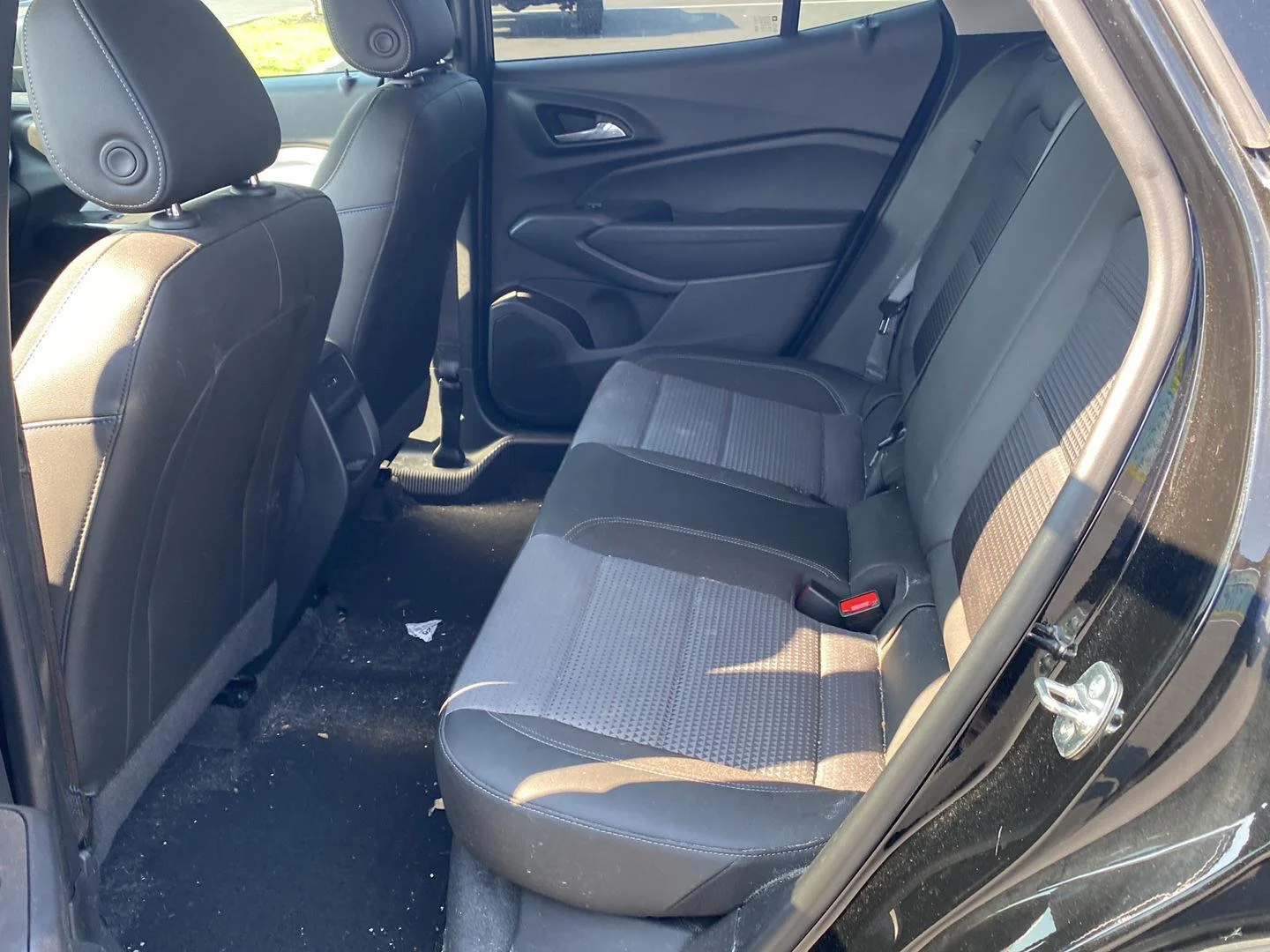 Used 2025 Mosaic Black Metallic Chevrolet LT image 14
