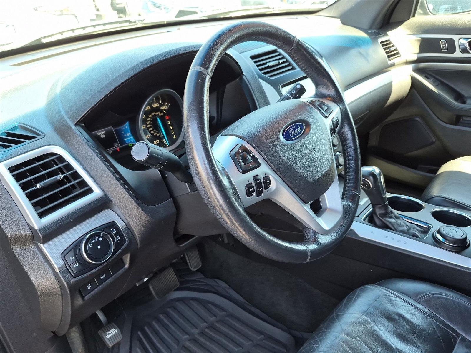 Used 2014  Ford XLT image 19