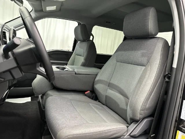 Used 2025 Black Ford XLT image 17