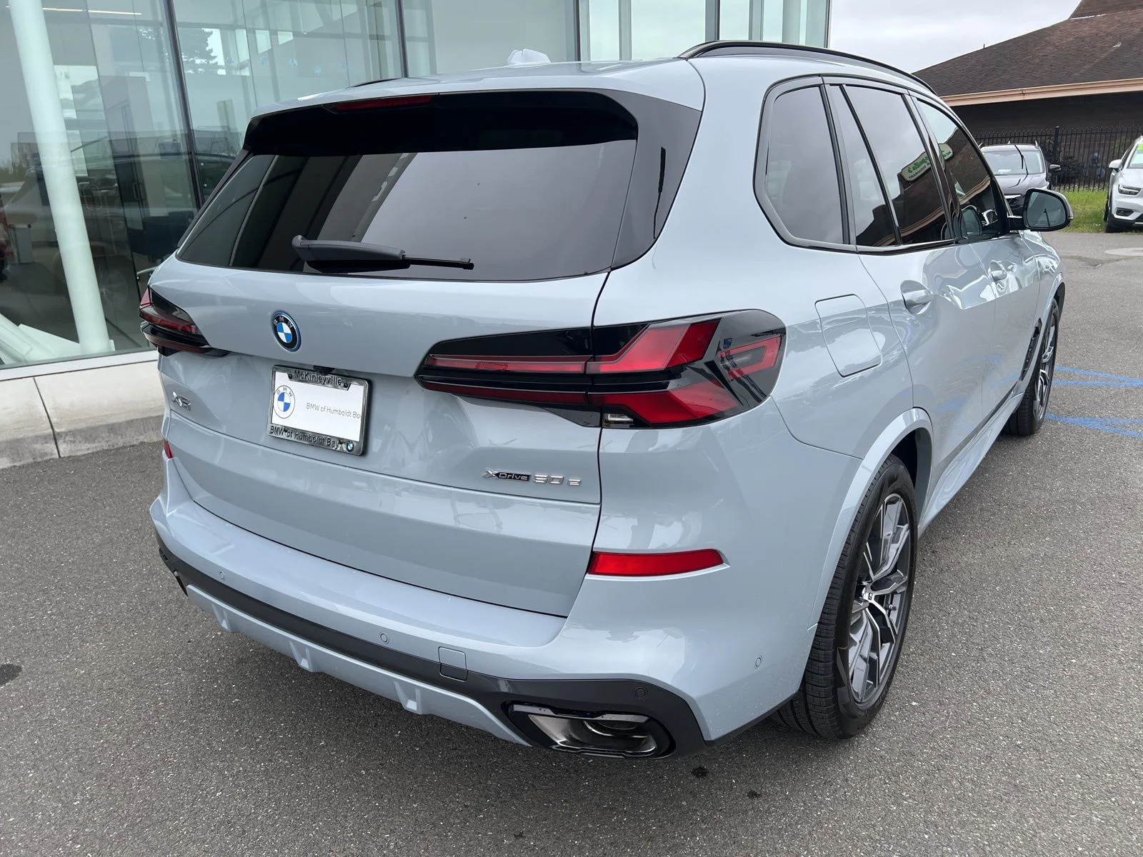 New 2026 Brooklyn Grey Metallic BMW xDrive50e image 4