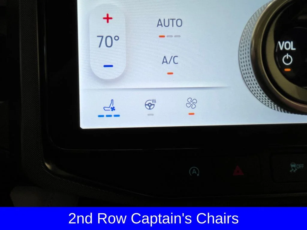 Used 2022 White Ford Platinum image 8