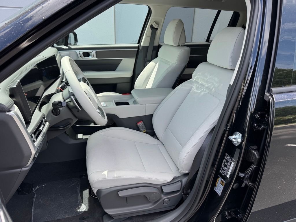2026 Hyundai Santa Fe SE - Photo 15