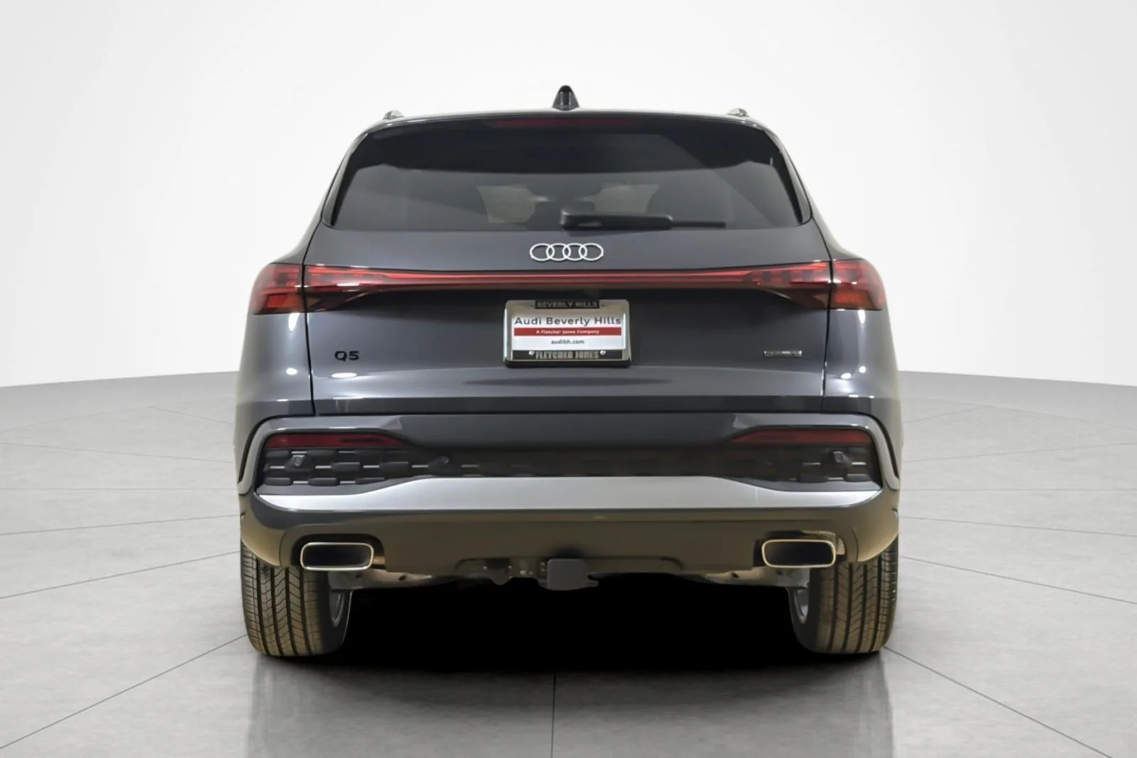 Used 2025 Tambora Gray Metallic Audi Premium Plus 2.0 TFSI quattro image 4