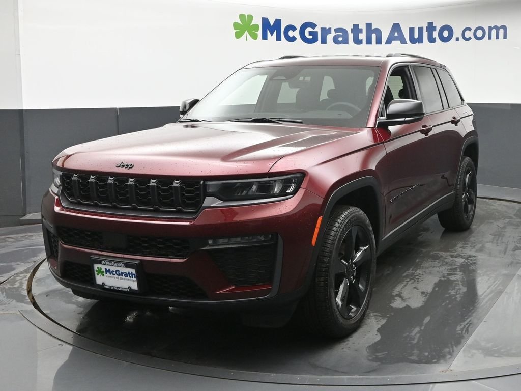 New 2026 Velvet Red Pearl-Coat Exterior Paint Jeep Limited image 22