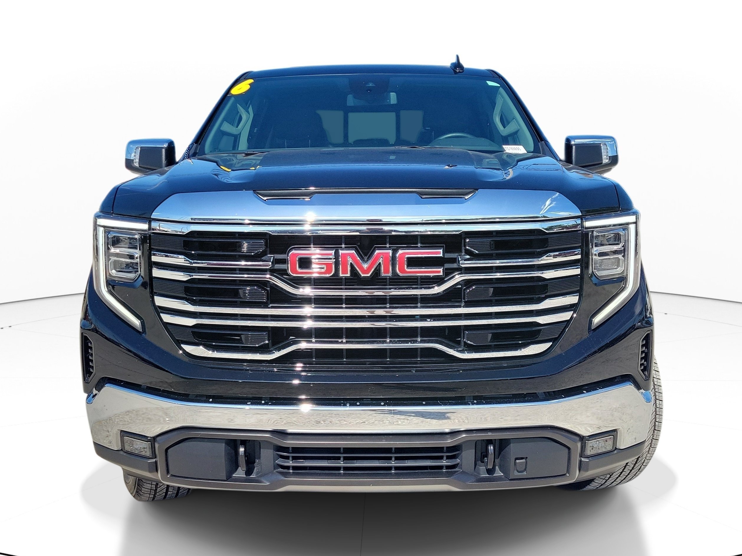 Used 2026 Onyx Black GMC SLT image 2