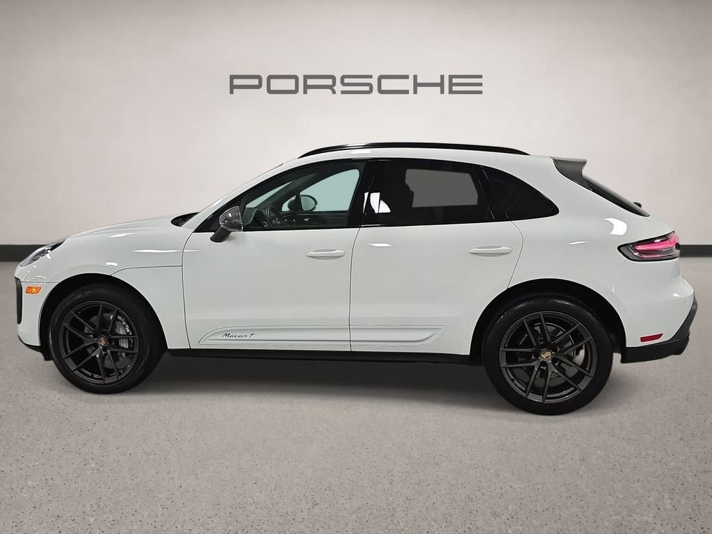 Certified Used 2023  Porsche T image 2