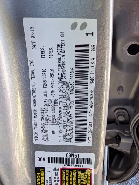 Used 2019 Silver Toyota SR image 30