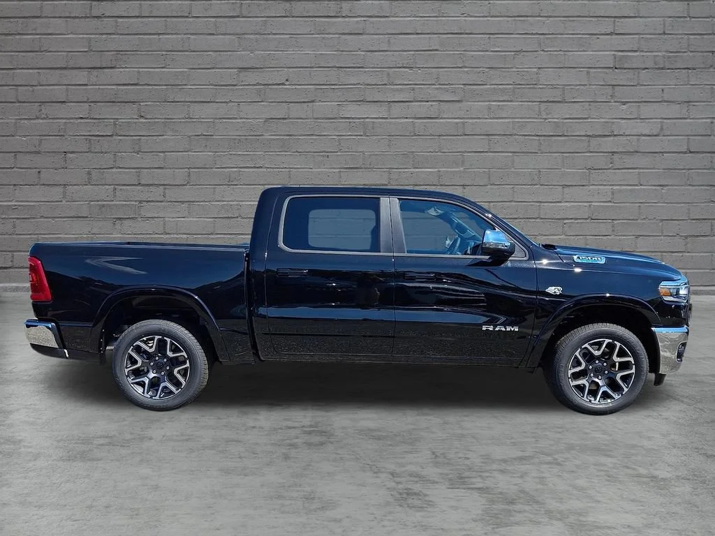 New 2027 Diamond Black Crystal Pearlcoat Ram Laramie image 9