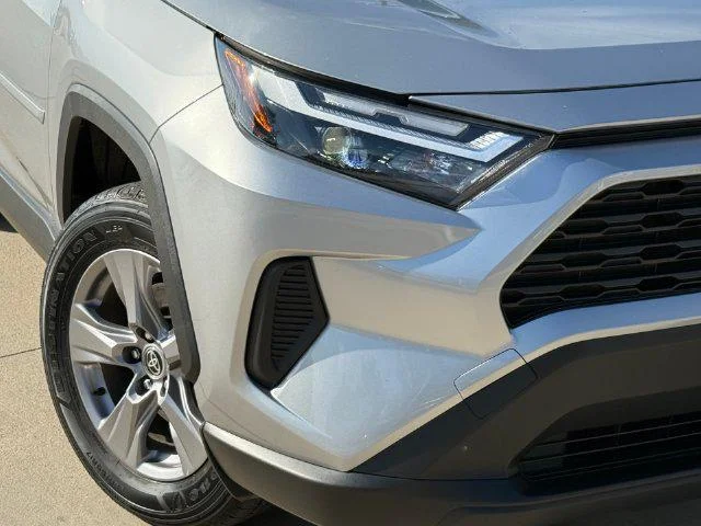Certified Used 2024 SILVER SKY METALLIC Toyota XLE image 33